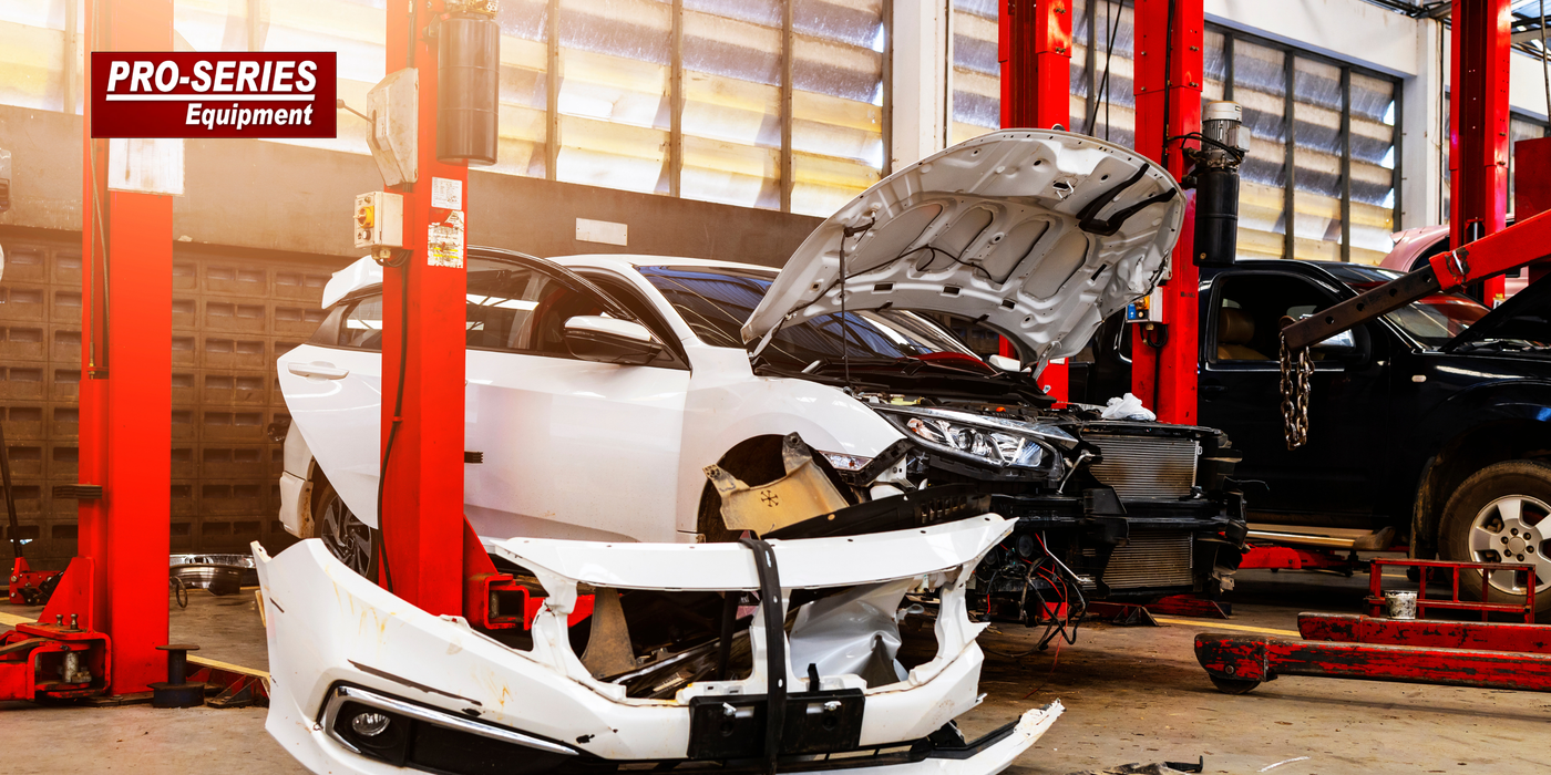 The Complete Guide to Choosing the Right Automotive Lift for Your Shop